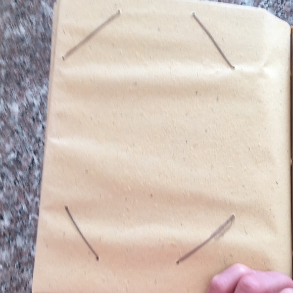 A unique Jamaica photo album! - Picture 3 of 3